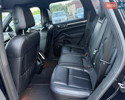Чорний Порше Cayenne, об'ємом двигуна 4.8 л та пробігом 278 тис. км за 14999 $, фото 42 на Automoto.ua