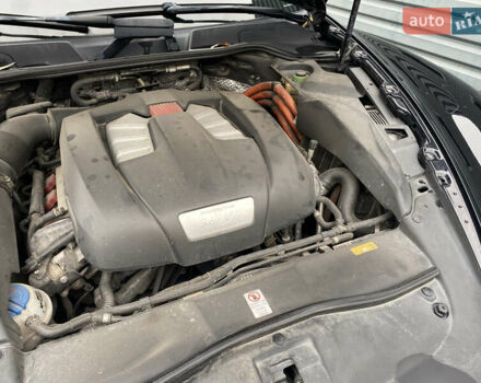 Чорний Порше Cayenne, об'ємом двигуна 3 л та пробігом 235 тис. км за 13950 $, фото 61 на Automoto.ua