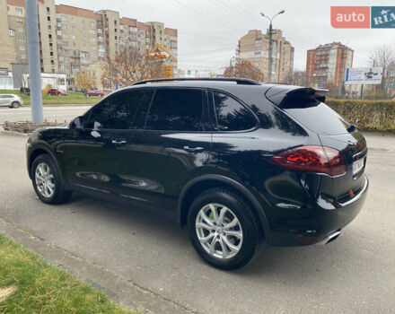 Черный Порше Каен, объемом двигателя 3 л и пробегом 236 тыс. км за 13999 $, фото 6 на Automoto.ua