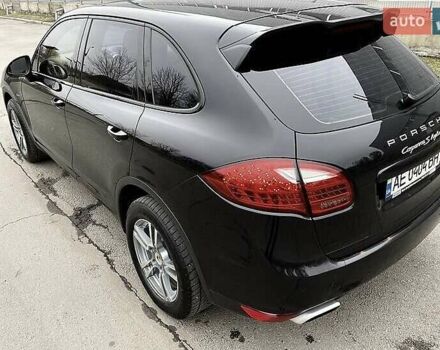 Чорний Порше Cayenne, об'ємом двигуна 3 л та пробігом 175 тис. км за 17999 $, фото 3 на Automoto.ua