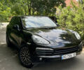 Чорний Порше Cayenne, об'ємом двигуна 4.81 л та пробігом 135 тис. км за 15700 $, фото 2 на Automoto.ua