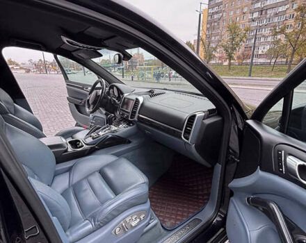 Чорний Порше Cayenne, об'ємом двигуна 4.81 л та пробігом 182 тис. км за 16500 $, фото 16 на Automoto.ua