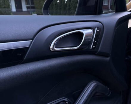 Чорний Порше Cayenne, об'ємом двигуна 3 л та пробігом 190 тис. км за 23900 $, фото 37 на Automoto.ua