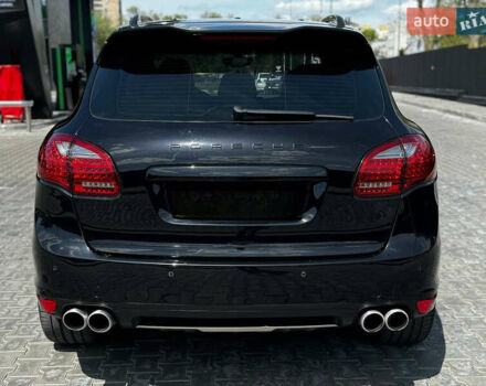 Чорний Порше Cayenne, об'ємом двигуна 4.81 л та пробігом 182 тис. км за 16800 $, фото 7 на Automoto.ua