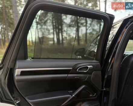 Черный Порше Каен, объемом двигателя 3.6 л и пробегом 155 тыс. км за 16900 $, фото 26 на Automoto.ua