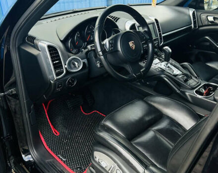 Черный Порше Каен, объемом двигателя 3.6 л и пробегом 210 тыс. км за 17000 $, фото 8 на Automoto.ua