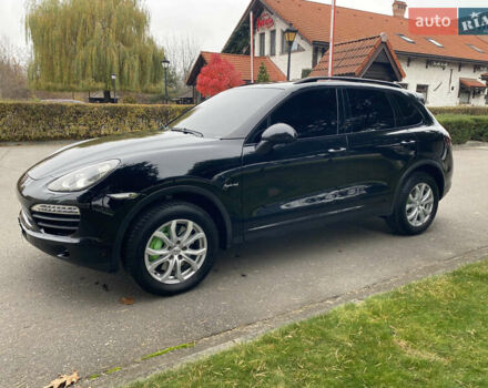 Чорний Порше Cayenne, об'ємом двигуна 3 л та пробігом 235 тис. км за 13950 $, фото 2 на Automoto.ua