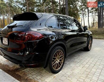 Черный Порше Каен, объемом двигателя 3.6 л и пробегом 155 тыс. км за 16900 $, фото 6 на Automoto.ua