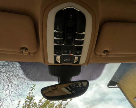 Черный Порше Каен, объемом двигателя 4.81 л и пробегом 136 тыс. км за 26000 $, фото 9 на Automoto.ua