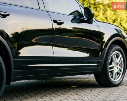 Черный Порше Каен, объемом двигателя 3.6 л и пробегом 168 тыс. км за 23300 $, фото 12 на Automoto.ua