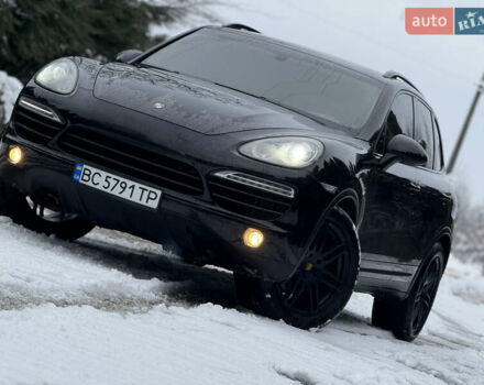 Чорний Порше Cayenne, об'ємом двигуна 3 л та пробігом 224 тис. км за 19350 $, фото 7 на Automoto.ua