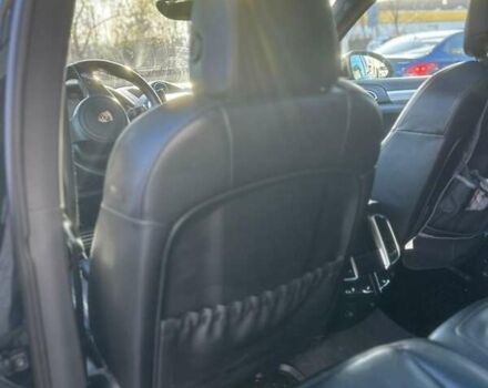 Черный Порше Каен, объемом двигателя 4.81 л и пробегом 116 тыс. км за 21000 $, фото 26 на Automoto.ua