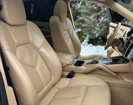 Чорний Порше Cayenne, об'ємом двигуна 3 л та пробігом 224 тис. км за 19350 $, фото 33 на Automoto.ua