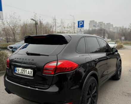 Чорний Порше Cayenne, об'ємом двигуна 4.8 л та пробігом 175 тис. км за 19500 $, фото 40 на Automoto.ua