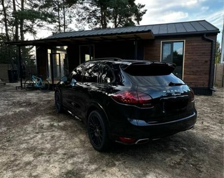 Порше Cayenne 2012 у Києві на Automoto.ua Чорний Порше Cayenne, об'ємом двигуна 4.8 л та пробігом 196 тис. км за 15000 $, фото 3 на Automoto.ua