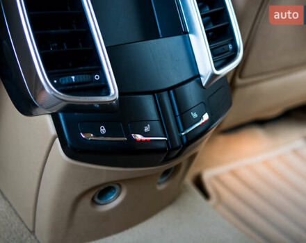 Черный Порше Каен, объемом двигателя 3.6 л и пробегом 168 тыс. км за 23300 $, фото 45 на Automoto.ua