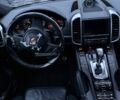 Черный Порше Каен, объемом двигателя 4.8 л и пробегом 183 тыс. км за 5100 $, фото 9 на Automoto.ua