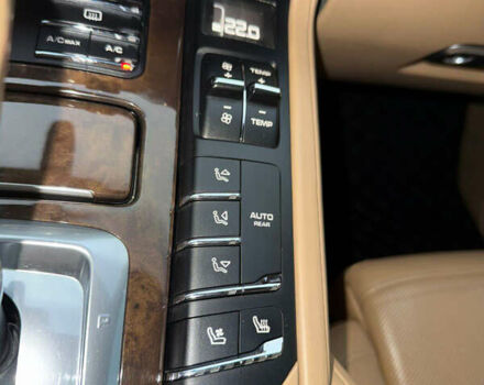 Чорний Порше Cayenne, об'ємом двигуна 4.8 л та пробігом 175 тис. км за 19500 $, фото 24 на Automoto.ua