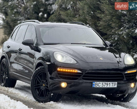 Чорний Порше Cayenne, об'ємом двигуна 3 л та пробігом 224 тис. км за 19350 $, фото 2 на Automoto.ua