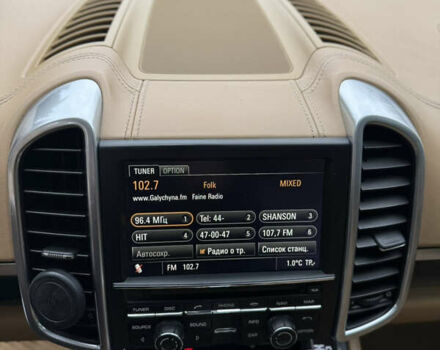 Чорний Порше Cayenne, об'ємом двигуна 3 л та пробігом 224 тис. км за 19350 $, фото 30 на Automoto.ua