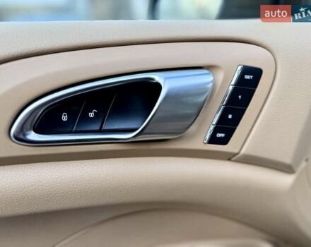 Чорний Порше Cayenne, об'ємом двигуна 3.6 л та пробігом 172 тис. км за 15999 $, фото 28 на Automoto.ua