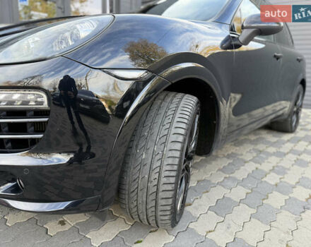 Порше Каен 2012 в Черновцах на Automoto.ua Черный Порше Каен, объемом двигателя 3 л и пробегом 296 тыс. км за 21500 $, фото 9 на Automoto.ua