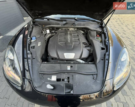 Порше Каен 2012 в Черновцах на Automoto.ua Черный Порше Каен, объемом двигателя 3 л и пробегом 296 тыс. км за 21500 $, фото 25 на Automoto.ua