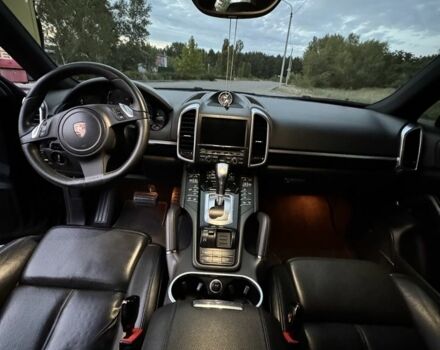 Чорний Порше Cayenne, об'ємом двигуна 3.6 л та пробігом 265 тис. км за 19500 $, фото 13 на Automoto.ua