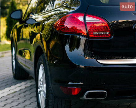 Черный Порше Каен, объемом двигателя 3.6 л и пробегом 168 тыс. км за 23300 $, фото 9 на Automoto.ua