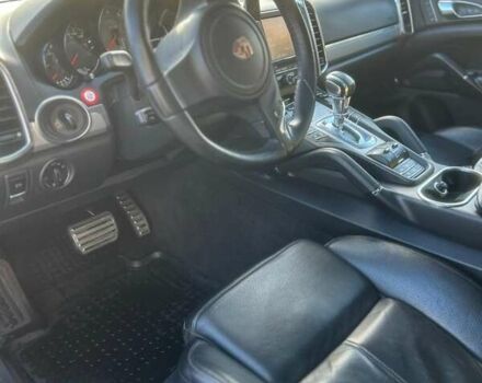 Черный Порше Каен, объемом двигателя 4.81 л и пробегом 116 тыс. км за 21000 $, фото 21 на Automoto.ua