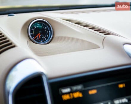 Черный Порше Каен, объемом двигателя 3.6 л и пробегом 168 тыс. км за 23300 $, фото 37 на Automoto.ua