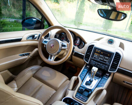 Черный Порше Каен, объемом двигателя 3.6 л и пробегом 168 тыс. км за 23300 $, фото 49 на Automoto.ua