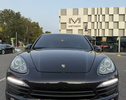 Черный Порше Каен, объемом двигателя 3.6 л и пробегом 270 тыс. км за 15000 $, фото 2 на Automoto.ua