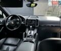 Черный Порше Каен, объемом двигателя 2.97 л и пробегом 155 тыс. км за 21400 $, фото 14 на Automoto.ua