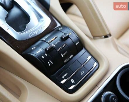 Черный Порше Каен, объемом двигателя 3 л и пробегом 103 тыс. км за 32000 $, фото 22 на Automoto.ua