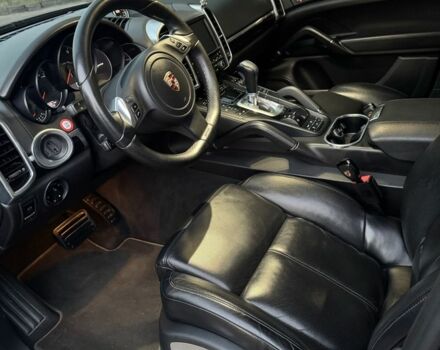 Чорний Порше Cayenne, об'ємом двигуна 3.6 л та пробігом 265 тис. км за 19500 $, фото 12 на Automoto.ua