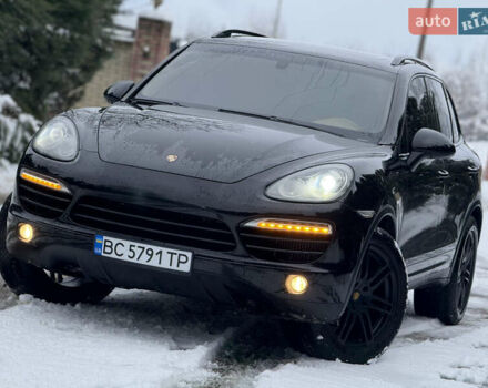 Чорний Порше Cayenne, об'ємом двигуна 3 л та пробігом 224 тис. км за 19350 $, фото 10 на Automoto.ua
