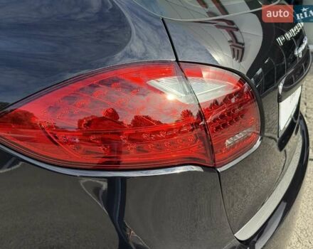 Черный Порше Каен, объемом двигателя 4.81 л и пробегом 124 тыс. км за 35000 $, фото 11 на Automoto.ua