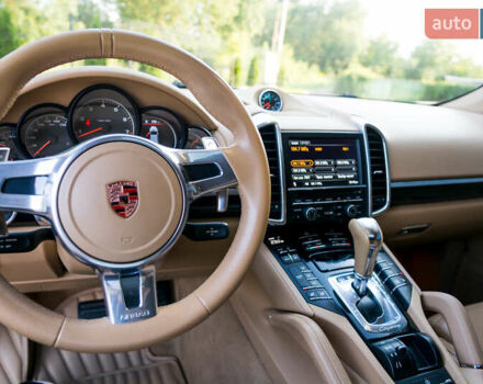 Черный Порше Каен, объемом двигателя 3.6 л и пробегом 168 тыс. км за 23300 $, фото 38 на Automoto.ua