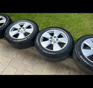 Черный Порше Каен, объемом двигателя 3 л и пробегом 217 тыс. км за 24999 $, фото 3 на Automoto.ua