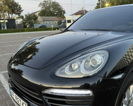Черный Порше Каен, объемом двигателя 3.6 л и пробегом 270 тыс. км за 15000 $, фото 3 на Automoto.ua