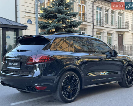 Чорний Порше Cayenne, об'ємом двигуна 4.81 л та пробігом 84 тис. км за 32000 $, фото 12 на Automoto.ua