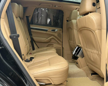Чорний Порше Cayenne, об'ємом двигуна 3 л та пробігом 224 тис. км за 19350 $, фото 53 на Automoto.ua