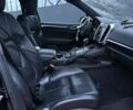 Черный Порше Каен, объемом двигателя 4.8 л и пробегом 183 тыс. км за 5100 $, фото 7 на Automoto.ua