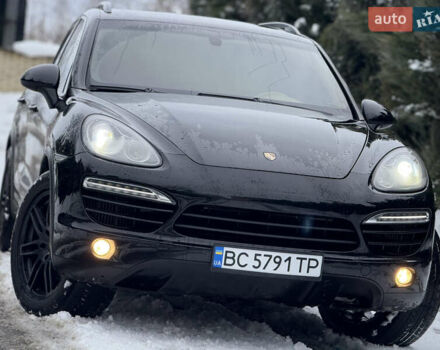 Чорний Порше Cayenne, об'ємом двигуна 3 л та пробігом 224 тис. км за 19350 $, фото 3 на Automoto.ua
