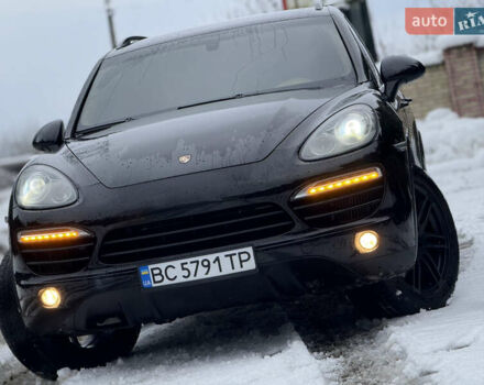 Чорний Порше Cayenne, об'ємом двигуна 3 л та пробігом 224 тис. км за 19350 $, фото 5 на Automoto.ua