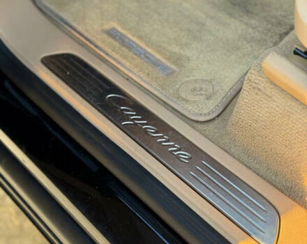 Черный Порше Каен, объемом двигателя 3 л и пробегом 217 тыс. км за 24999 $, фото 15 на Automoto.ua