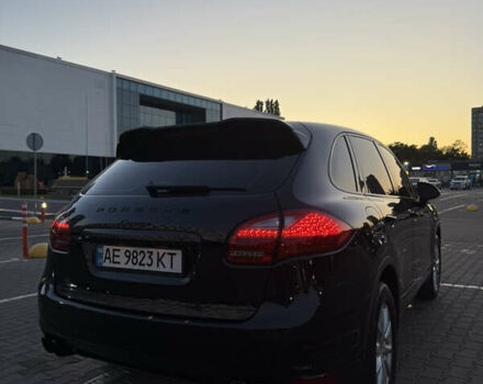 Черный Порше Каен, объемом двигателя 3.6 л и пробегом 270 тыс. км за 15000 $, фото 7 на Automoto.ua