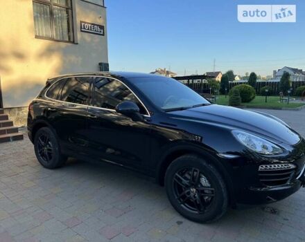 Чорний Порше Cayenne, об'ємом двигуна 3 л та пробігом 220 тис. км за 22500 $, фото 16 на Automoto.ua