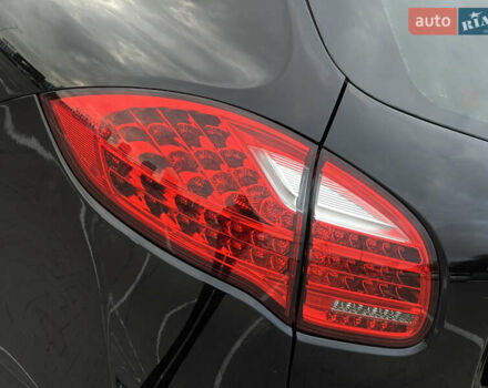 Порше Cayenne 2013 у Одесі на Automoto.ua Чорний Порше Cayenne, об'ємом двигуна 3.6 л та пробігом 160 тис. км за 18500 $, фото 24 на Automoto.ua